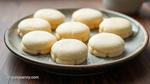 Bake Custard Cookies with a Soft Texture