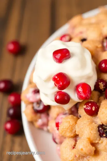 Cranberry Cream Cheese Delight presentation